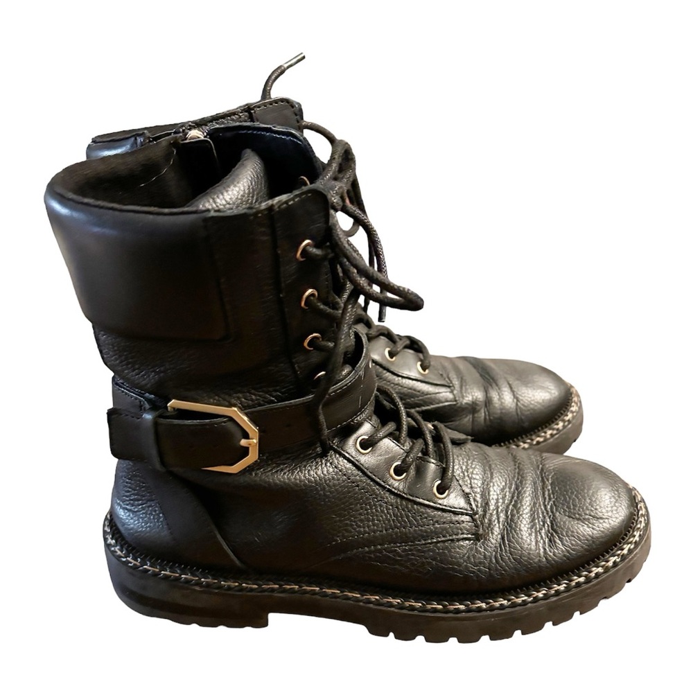 VINCE CAMUTO REPLA LACE UP LEATHER BOOTS BLACK IN SIZE 6